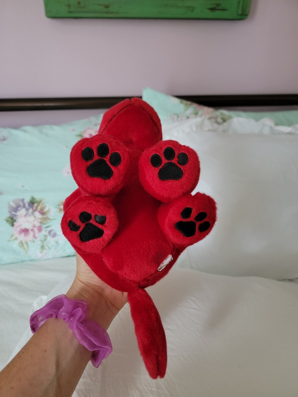 Clifford The Big Red Dog Plush Toy - Picture 9 of 9